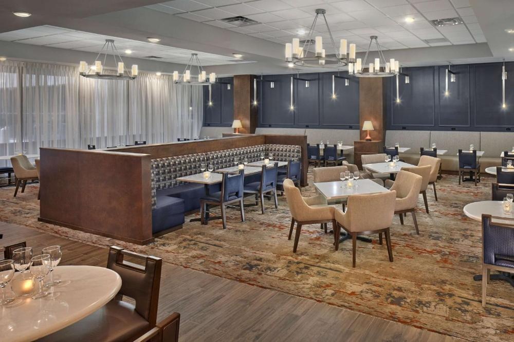 DoubleTree By Hilton Hotel Little Rock